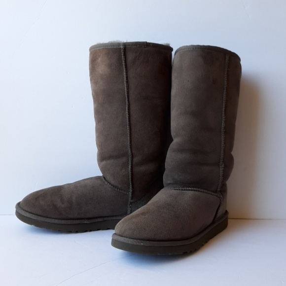 UGG Shoes - UGG tall classic 5815 women's boots